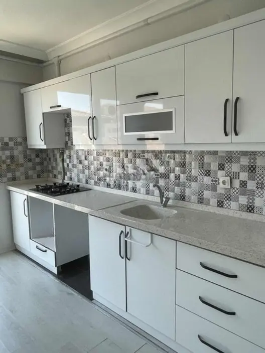 Gömeç Neşe Emlak Tan Hastane Yanın Da Kiralık Daire 1