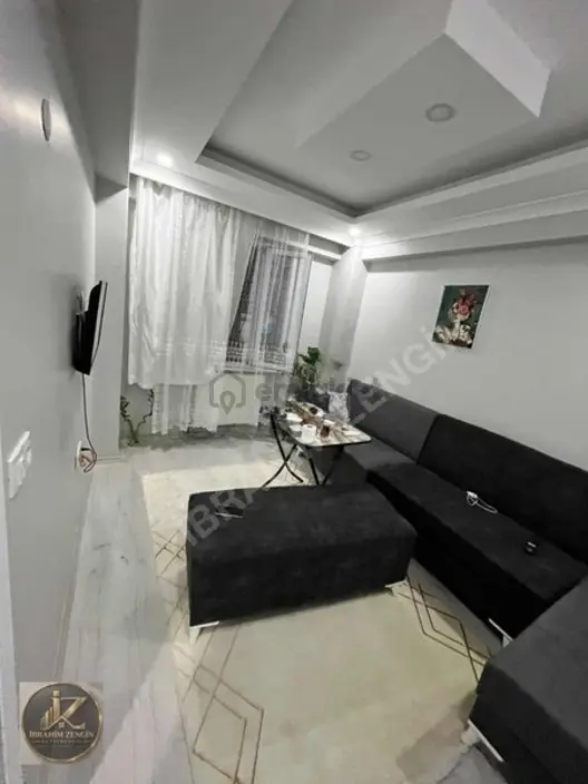 İz Yapı İnşaat Mükemmel Konum Satılık Yüksek Giriş Daire 2