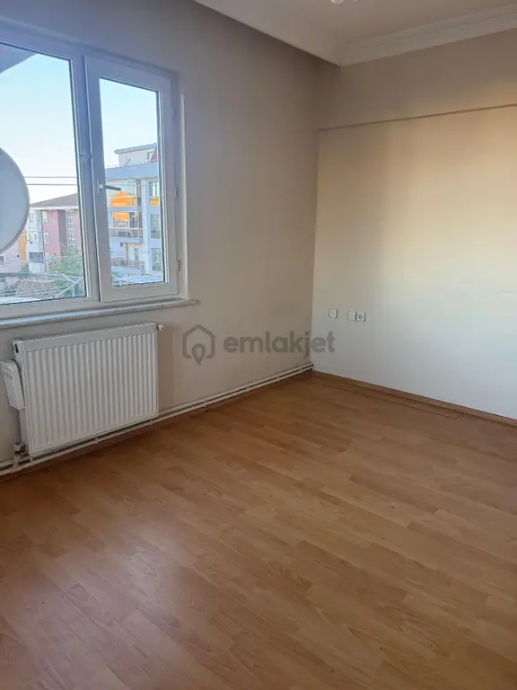 Balıkesir Toygar Mahallesi Sefaköy Mevkii 3 Oda 1 Salon Brüt 125 M2 Kombili Satılık Daire. 2