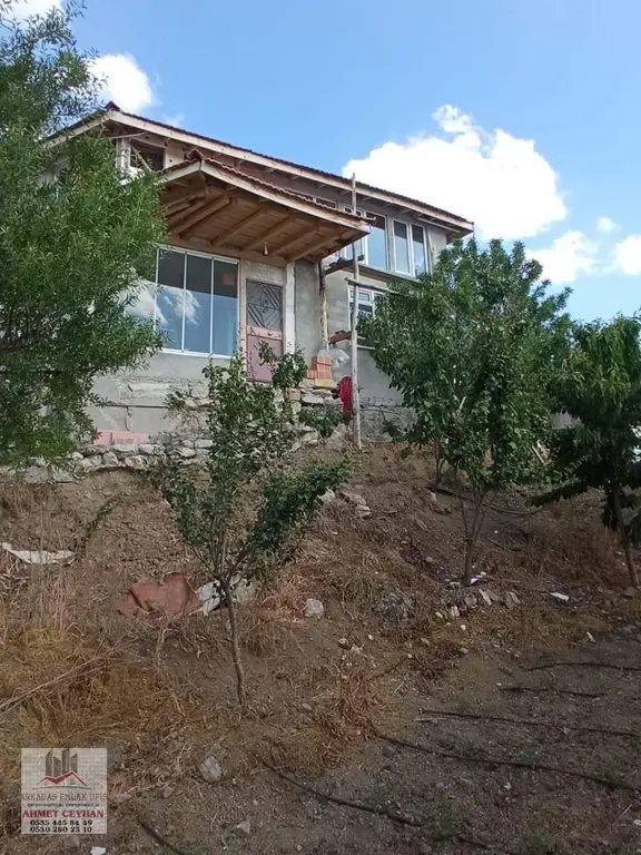 Arkadaş Emlaktan Melih Gazi Bağlar Civarında Satılık Arsa 6.500.000 Tl 1