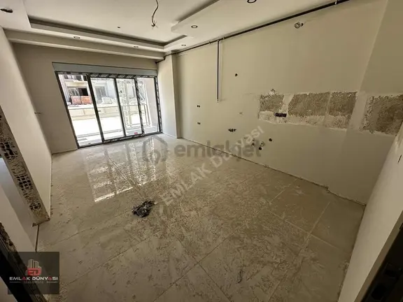 Sarısu Mahallesi'nde Sıfır Havuz Cephe Sosyal Donatılı 1+1 2