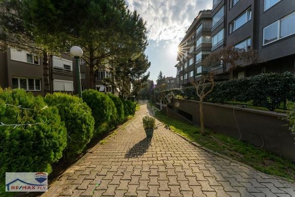 Tarabya Akın Sitesi'nde Prestijli, Geniş 4+1 Satılık Daire 2