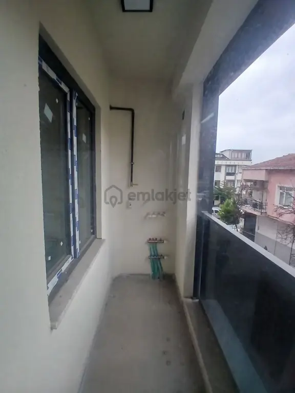 Merkez18den Yatırımlık Esatpaşa Merkezde 1+1=55m2 Daire 1