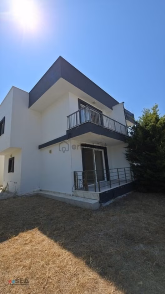 Deniz Manzaralı 2 Adet Kiralık 2+1 Villa 1