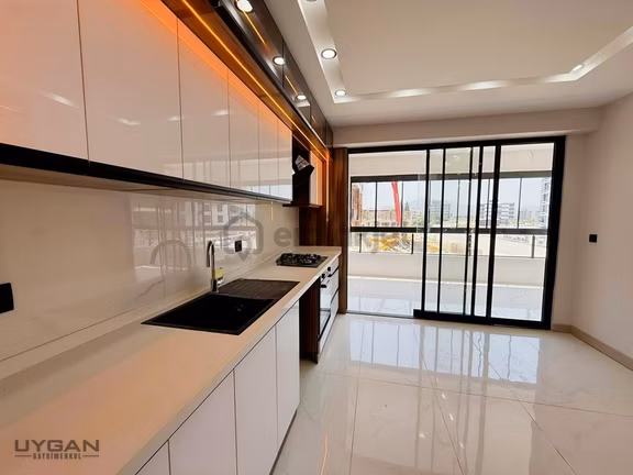 Uygan'dan Muratbey Mah. 3+1 140m² Havuzlu Site Konforlu Yaşam 2