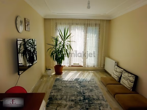 Bahçelievler Yenibosna Zafer Mah.satılık 2+1 Daire 2