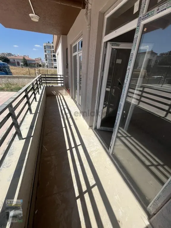 Konya Karatay Selim Sultan Mh Site İçi Yüksek Giriş 2+1 Site İçi Geniş Daire 1