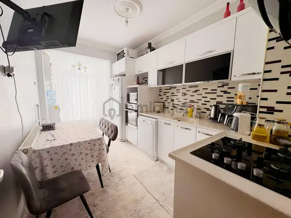 Bosna Hersek Mahallesinde 3+1 Bakımlı Daire 2