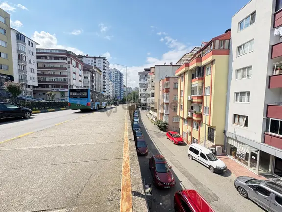 Redstone Şana Tanjant Yolu Kenarı Merkezi Konumda Hazır Dükkan 1