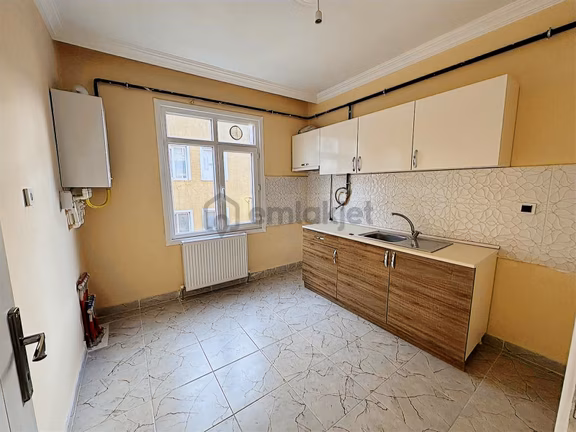 Fatih Caddesinde Kent Meydan Yanı 2+1 100m2 Kiralık Daire 2