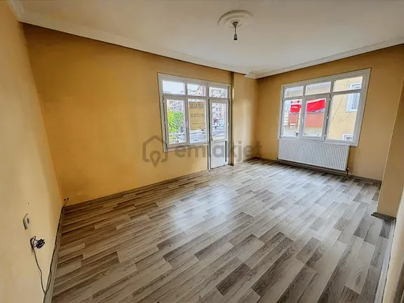 Fatih Caddesinde Kent Meydan Yanı 2+1 100m2 Kiralık Daire 1