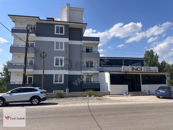 Vadi Emlak'tan Pazar Myo Yakın Eşyalı 1+1 Kiralık Daire 1