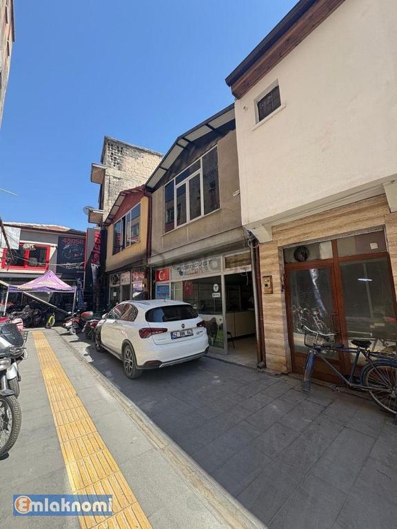 Çarşı'da Boyacıali'da Satılık 2 Katlı Dükkan - 107547 1
