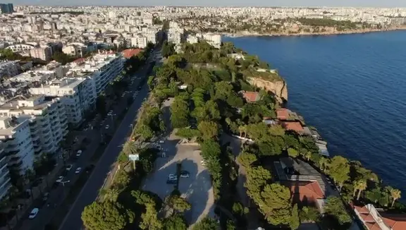 Antalya Deniz Manzaralı Eşsiz Restoran Devren Uygun Kira Yüksek Potansiyel Elit Lokasyon 2