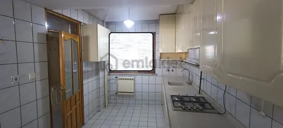 Ender Uysal Gayrimenkulden Siteler Mahallesin De 4+1 Balkonlu Teraslı Triplex Daire.. 1