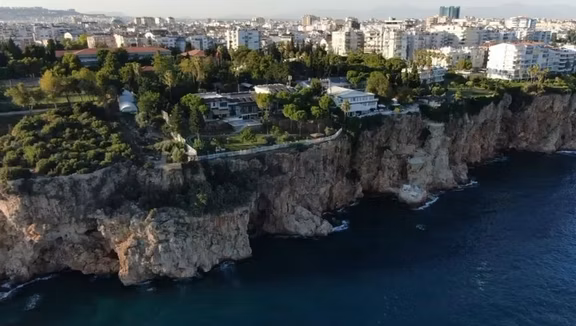 Antalya Denize Sıfır En İyi Manzara Falez Üstü Devren İşletme 1