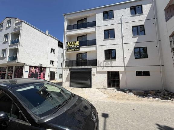 Elit Emlaktan Komple Bına Zaferde 1