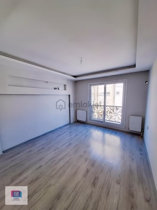 Buca Dicle Mahallesi Satılık 2+1 Daire 2