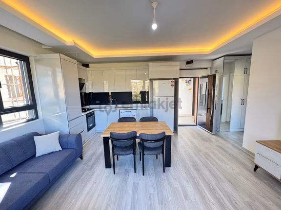 Alaçatıdan Kızılcaşarda/yerden Isıtmalı/eşyalı/satılık 1+1 1