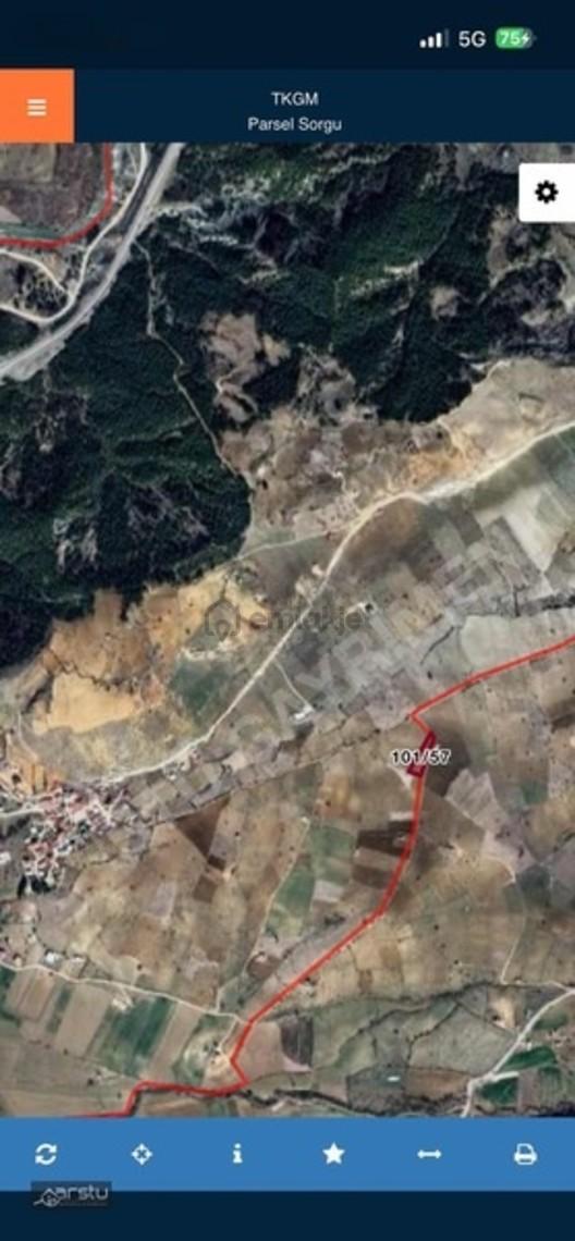 Arstu Gayrimenkul Furkan'dan Gölbaşı Ozan Köyünde Satılık Tarla 2