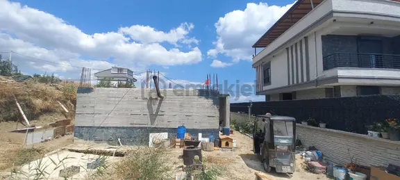 Şarköy'de Kesintisiz Deniz Manzaralı 2+1 Müstakil Ev 1