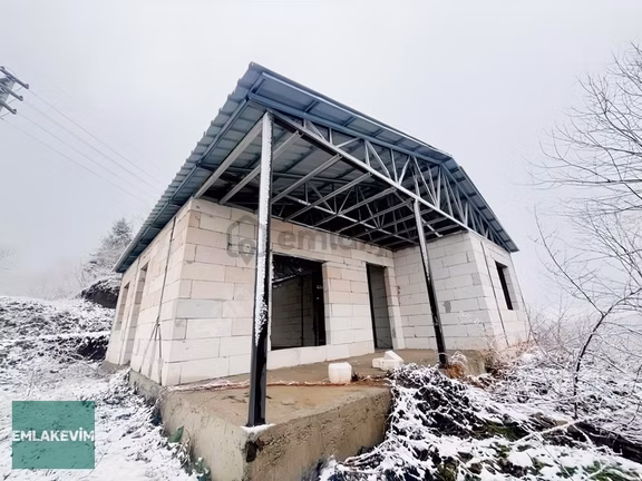 Gölyaka Yunusefendide 2.000 M² Arsa İçinde Müstakil Ev 1