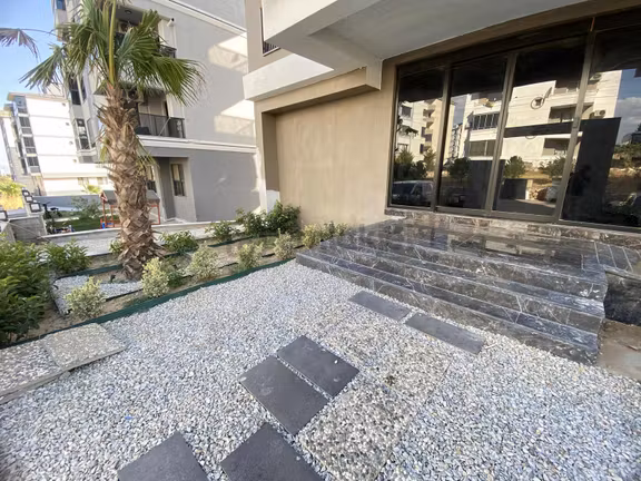 Kiralık Eşyalı Havuzlu 1+1 Akıllı Sistem Ev 2