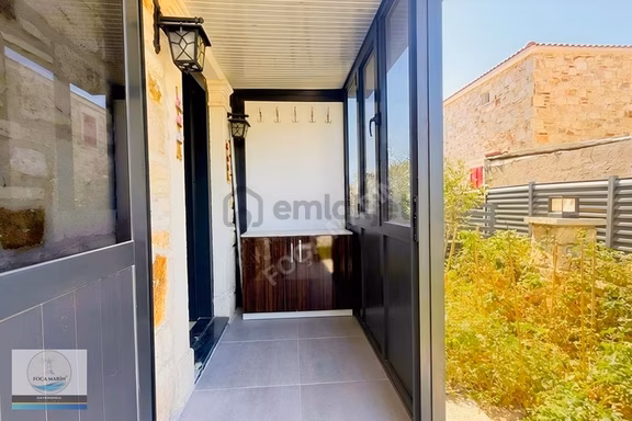 Foça'ya 7 Dk! Teraslı, Verandalı, Çift Bahçeli Dubleks 3+1 Villa 2