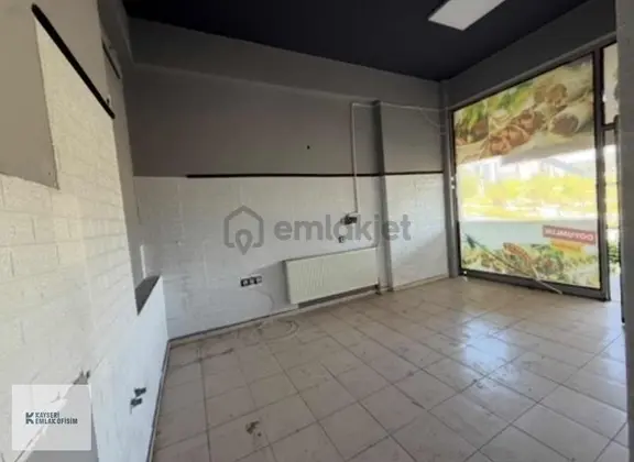 Talas Millet Bahçesi Karşısında 50 M2 Kiralık Dükkan 1