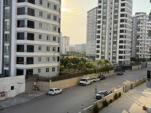 Çarkıpare Macera Park Stadyum Yanı 4 + 1 Açık Mutfak Satlık 2