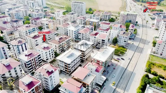 Vk Köprü Grup'tan Kiralık Eczaneler Tramvaya Yakın 1+1 Daire 1