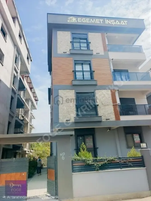 Seyrekte En İyi Konum: Üniversite Karşısı Kiralık Daire 1