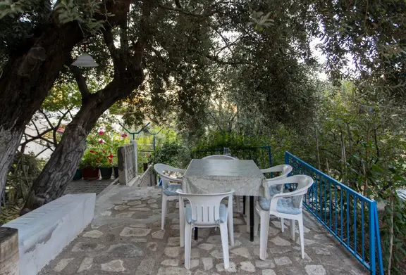 Foça Mercankent Sitesi'nde Satılık 2+1 Dubleks 2