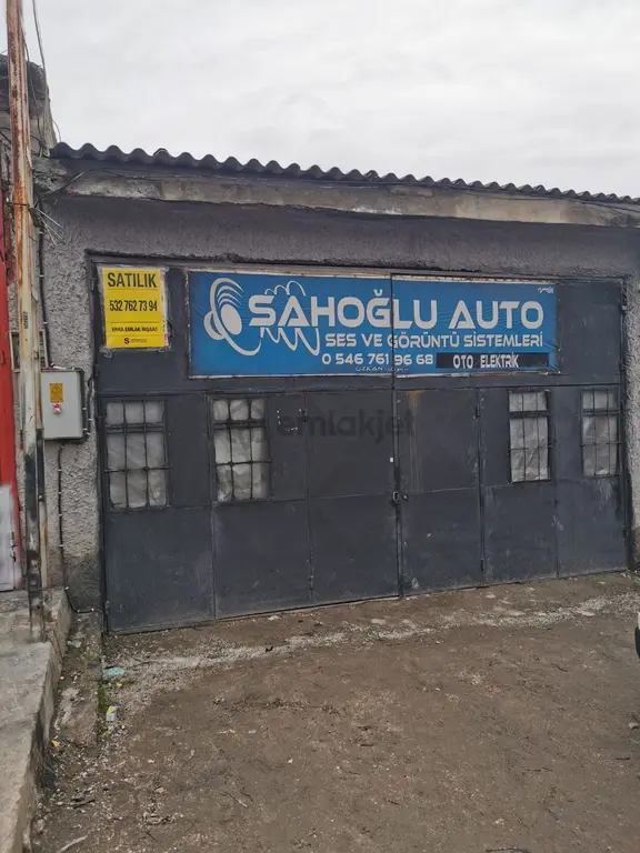 Erka Emlak Tan Sanayi Sitesinde Satılık Dükkan 1