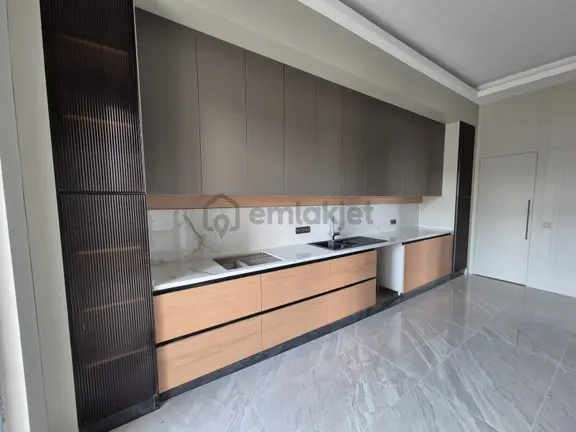 Biens Ten Bağlıcanın Girişinde Tam Bağımsız Takaslı 4+1 Villa 2