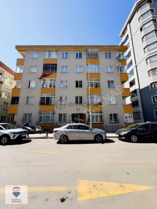Tantavi Bereket Sitesi & Durağı Komşu 3+1 135 M2 Kiralık Daire 1