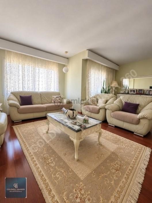 Narlıdere Mavisu Evleri'nde Satılık Deniz Manzaralı 3+1 Daire 2