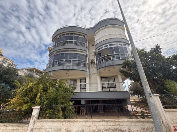 Didim Cem Evi Arkasında Şehrin Kalbinde 4+1 Eşyalı Dubleks 2