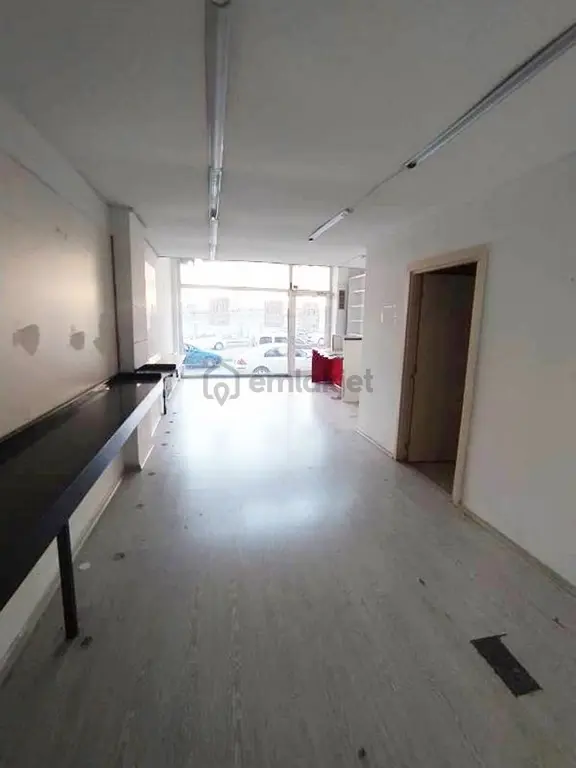 Mertcan'dan Küçükyalı Metro Durağına Yürüme 200m2 Fırsat Satılık Dükkan 1