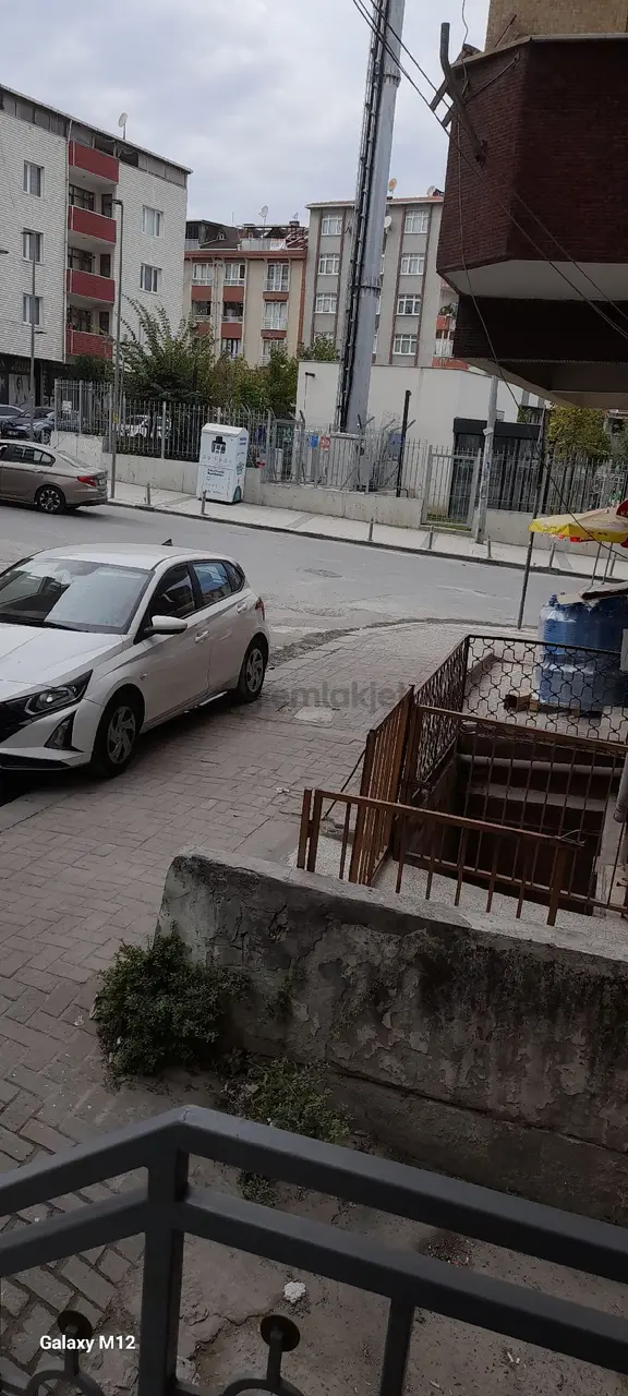 Emlak Şeko Da Satılık Dükkan Güngören 1
