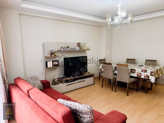 Bakırköy Merkezde Satılık 3+1, Kapalı Otoparklı, 6 Yıllık Bina 2