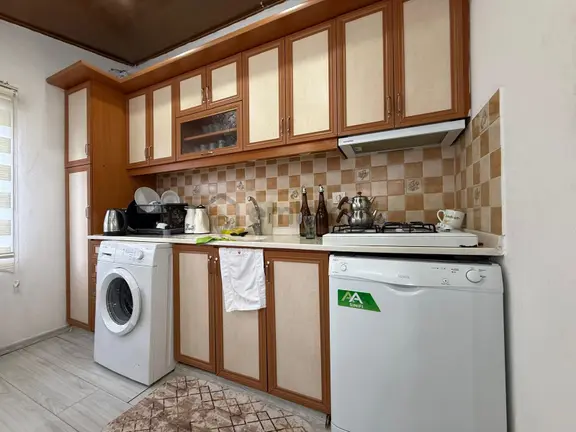 ▀jetten Altınkum Merkezde Öncephe Geniş Teraslı Eşyalı 2+1 Daire 1