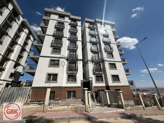 Bağlarbaşında Park-şehir Manzaralı Sıfır 3+1 Y.şerefiyeli Daire 1