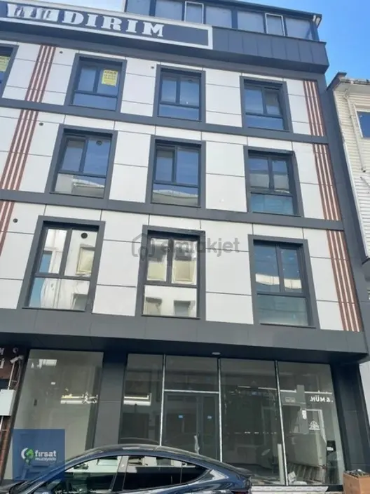 İstanbul Çekmeköy Merkez Satılık 720 M2 Dükkan Ve Ofisler 2