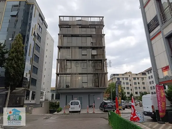Kartal Cevizlide Şehir Hastanesi Ve Anadolu Adliyesine Komşu 1