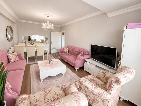 Alban'dan Kapalı Otoparklı Ferah 2+1 Geniş Salon Balkonlu Daire 2