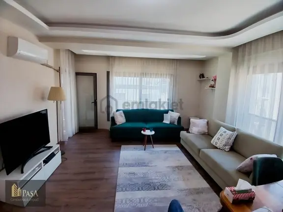Paşa Gayrimenkul'den İzmir Park Avm Yakını Satılık Genç Bina 1