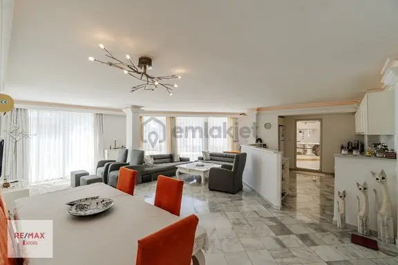 Alanya Al-kon Park Villaları 3+1 Müstakil Havuzlu Satılık Villa 2