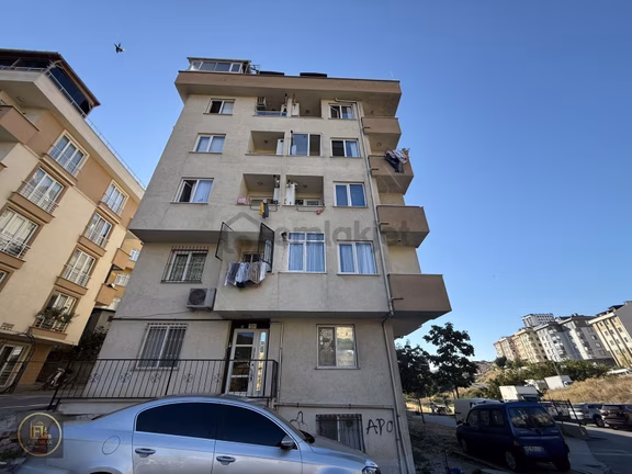 Fl Emlaktan Fındıklı Merkez Yakını 2+1 Bahçe Kat 1