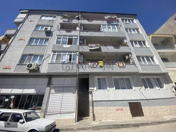 Gemlik 11 Eylül Karşısında 3+1 Satılık Daire 1